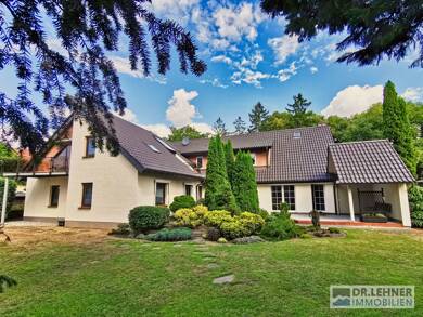 Haus zum Kauf 490.000 € 14 Zimmer 300 m² 1.745 m² Grundstück Industriegebiet Greifswald 17489
