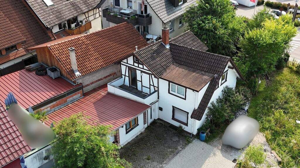 Einfamilienhaus zum Kauf 189.000 € 7,5 Zimmer 157 m² 322 m² Grundstück frei ab sofort Oberachern Achern 77855