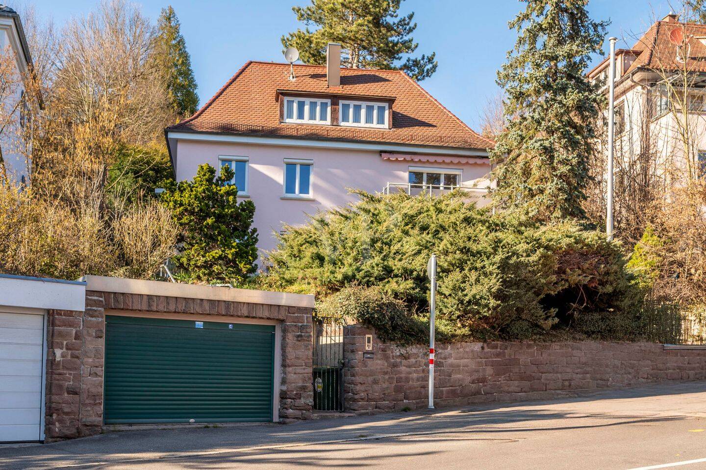 Einfamilienhaus zum Kauf – pohled 2