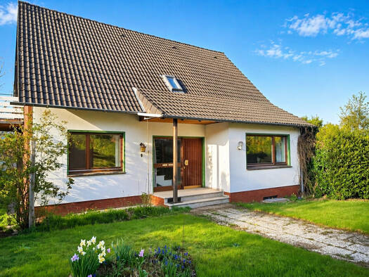 Einfamilienhaus zum Kauf 229.000 € 8 Zimmer 160 m² 831 m² Grundstück Alte Poststraße 1 Ostercappeln 49179