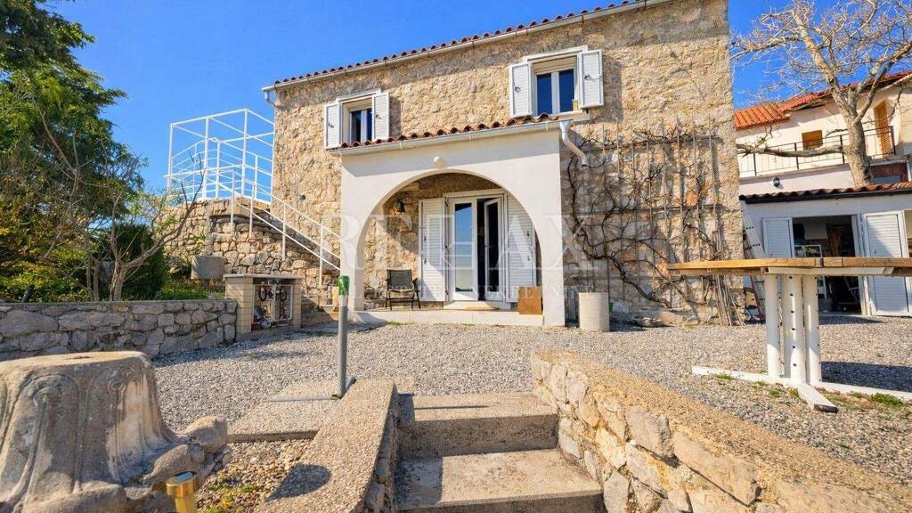 Einfamilienhaus zum Kauf 230.000 € 3 Zimmer 300 m² Grundstück Senj