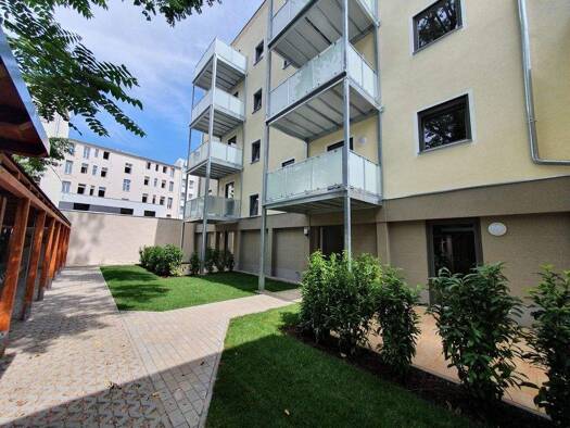 Wohnung zur Miete 795 € 2 Zimmer 52,8 m² 4. Geschoss frei ab 01.01.2026 Eutritzscher Straße 9a Zentrum-Nord Leipzig / Zentrum-Nord 04105