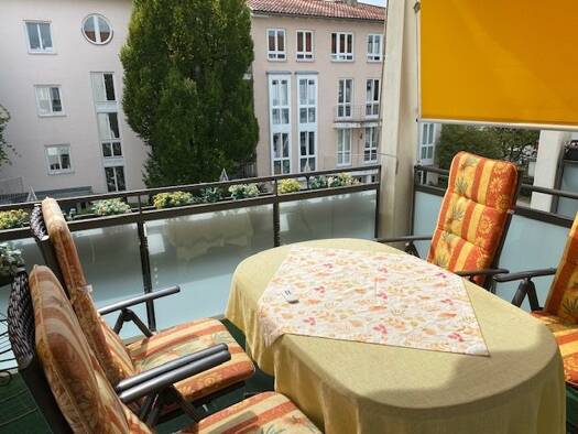 Wohnung zur Miete 1.800 € 4 Zimmer 88 m² Geschoss 2/3 frei ab 01.09.2025 Allach-Untermenzing München 80997
