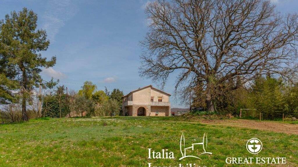 Bauernhaus zum Kauf 430.000 € 18 Zimmer 202 m² 16.000 m² Grundstück Montegabbione 05010