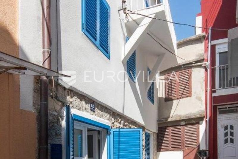 Haus zum Kauf 179.000 € 5 Zimmer 90 m²<br/>Wohnfläche Vodice center 22000