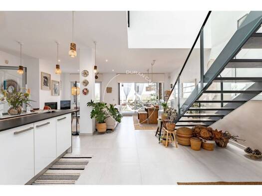 Villa zum Kauf 1.150.000 € 4 Zimmer 211 m² 507 m² Grundstück Sitges 00000