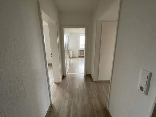 Wohnung zur Miete 369 € 2 Zimmer 52,9 m² 6. Geschoss Weidenstraße 71 Aldenburg Wilhelmshaven 26389