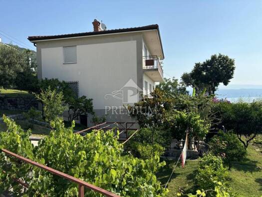 Wohnung zur Miete 1.000 € 4 Zimmer 104 m² 2. Geschoss Icici, Opatija - Okolica Ičići
