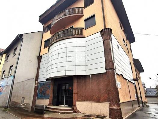 Haus zum Kauf 2.400.000 € 10 Zimmer 1.132 m² Pretkovec
