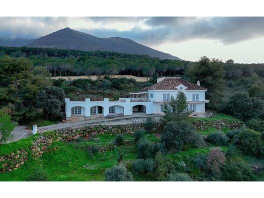 Chalet zum Kauf 875.000 € 9 Zimmer 1.089 m² 3.965 m² Grundstück Alhaurín el Grande 29120