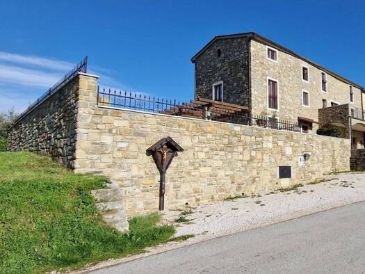 Haus zum Kauf 335.000 € 4 Zimmer 220 m² Buje