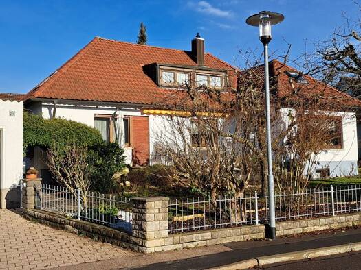 Bungalow zum Kauf provisionsfrei 595.000 € 9 Zimmer 204,2 m² 627 m² Grundstück Rothenburg Rothenburg ob der Tauber 91541