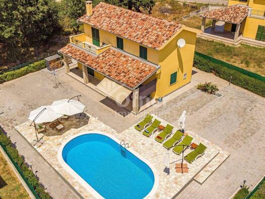 Haus zum Kauf 379.000 € 3 Zimmer 146,4 m² Ražanac 23248