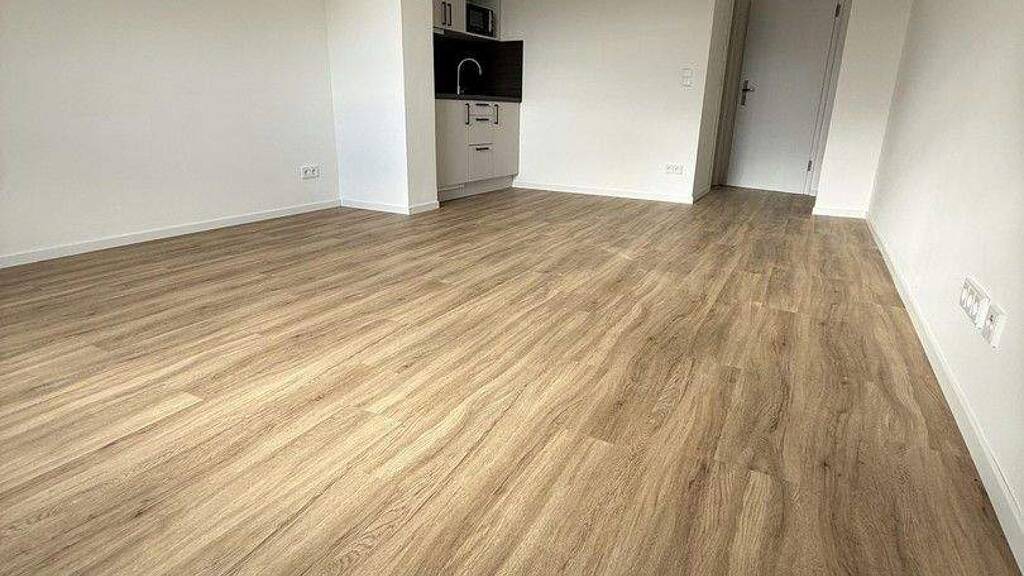 Studio zur Miete 990 € 1 Zimmer 25 m² 4. Geschoss Obergiesing München 81549