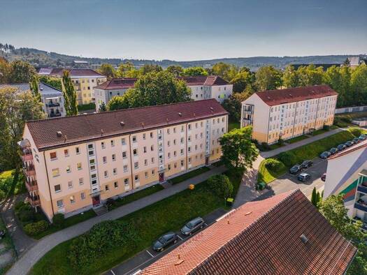 Wohnung zur Miete 447 € 3 Zimmer 57,2 m² 3. Geschoss frei ab 01.04.2026 Friedrich-Wolf-Straße 9 Suhl 98527