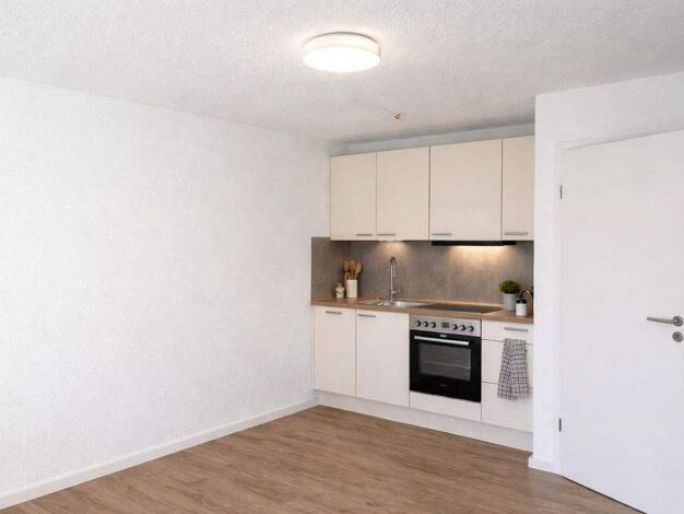 Wohnung zur Miete 588 € 2 Zimmer 42 m² EG Reichswaldstraße 21 Innenstadt Kaiserslautern 67663