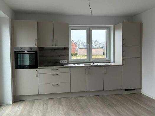 Wohnung zur Miete 674 € 2 Zimmer 67,4 m² EG Schonerweg 3 Warstade Hemmoor 21745