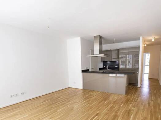 Wohnung zur Miete 1.550 € 3 Zimmer 88 m² Geschoss 2/4 frei ab sofort Breitscheidstraße 42 West Stuttgart 70176