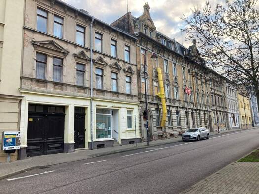 Haus zum Kauf 55.300 € 15 Zimmer 186 m² 853 m² Grundstück Köthen Köthen (Anhalt) 06366