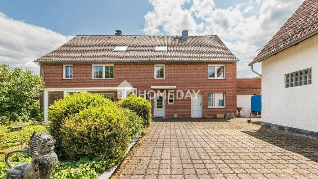 Einfamilienhaus zum Kauf 239.000 € 8 Zimmer 238 m² 1.367 m² Grundstück Grafelde Sibbesse 31079