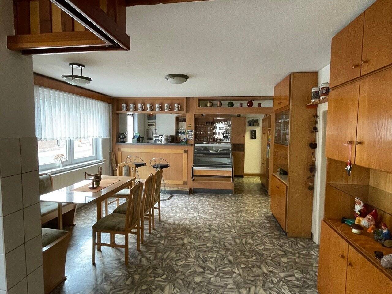 Property thumbnail 9