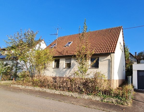 Einfamilienhaus zum Kauf 374.000 € 6 Zimmer 86,8 m²<br/>Wohnfläche 628 m²<br/>Grundstück Plochingen 73207