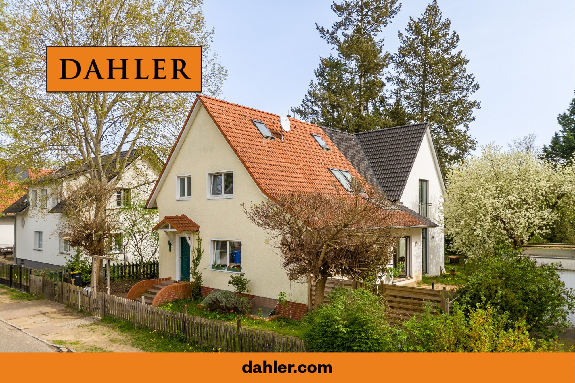 Einfamilienhaus zum Kauf 990.000 € 6 Zimmer 208,2 m²<br/>Wohnfläche 728 m²<br/>Grundstück Kleinmachnow 14532