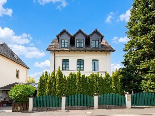 Einfamilienhaus zum Kauf 590.000 € 4 Zimmer 150 m² 807 m² Grundstück Schwickershausen Bad Camberg 65520
