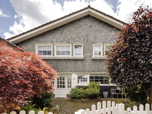 Haus zum Kauf 799.000 € 12 Zimmer 220 m² 800 m² Grundstück Roetgen Roetgen 52159