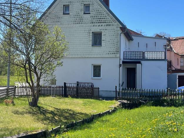 Einfamilienhaus zum Kauf 107.500 € 5 Zimmer 120 m² 776 m² Grundstück Remse Remse 08373