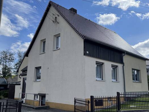 Doppelhaushälfte zum Kauf 95.000 € 3 Zimmer 66 m² 1.169 m² Grundstück Neustadt 01844