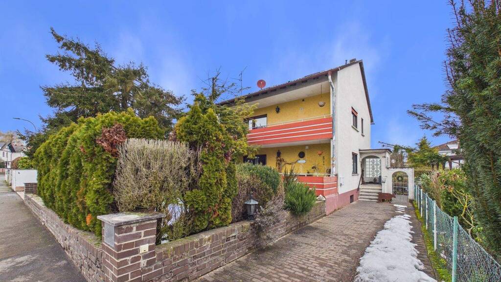 Mehrfamilienhaus zum Kauf 300.000 € 7 Zimmer 218 m² 635 m² Grundstück Dorn-Assenheim Reichelsheim 61203