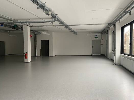 Halle/Industriefläche zur Miete provisionsfrei 337,6 m² Lagerfläche Schwenningen Villingen-Schwenningen 78056