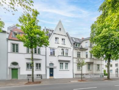 Haus zum Kauf 2.300.000 € 9 Zimmer 270 m² 137 m² Grundstück Köln 50935