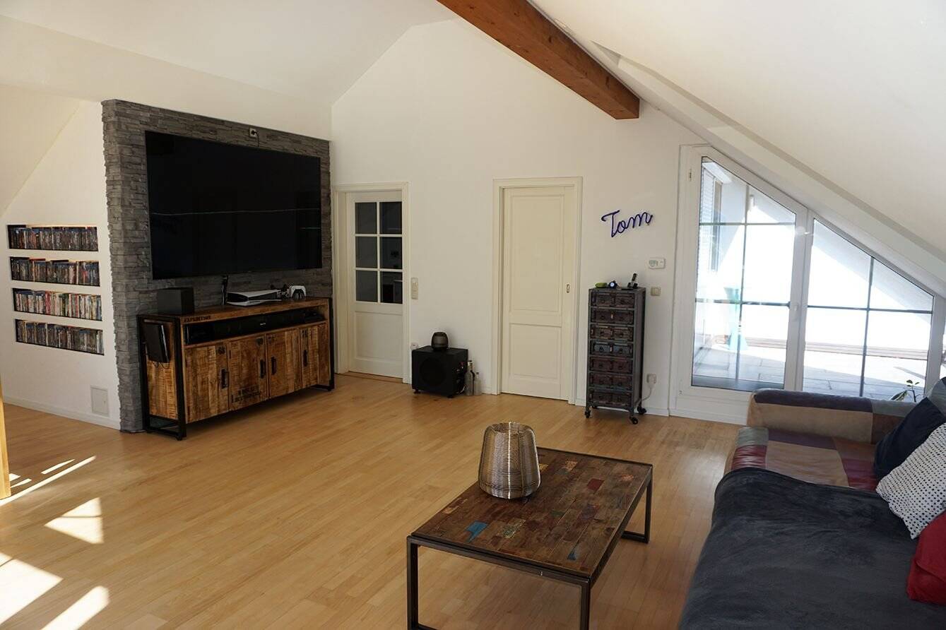 Property thumbnail 6