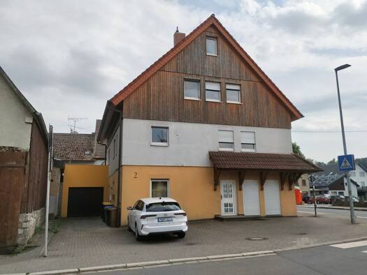 Mehrfamilienhaus zum Kauf 369.000 € 8 Zimmer 230 m² 276 m² Grundstück Assamstadt 97959