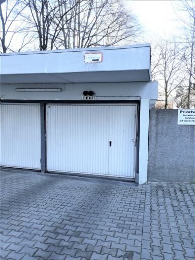 Tiefgaragenstellplatz zum Kauf provisionsfrei 15.000 € Freischützstraße 9-15 Englschalking München 81927