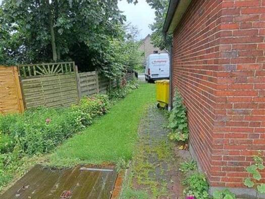 Grundstück zum Kauf provisionsfrei 1.000 m² Grundstück Baugenehmigung vorhanden frei ab sofort Hattstedt 25856