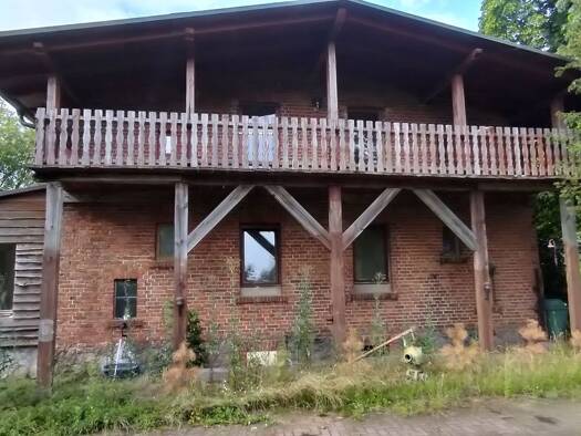 Doppelhaushälfte zum Kauf als Kapitalanlage geeignet 157.000 € 7 Zimmer 210 m² 1.780 m² Grundstück Petersdorfer Strasse Petershagen Zeschdorf 15326