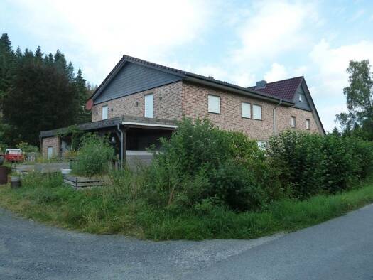 Mehrfamilienhaus zum Kauf provisionsfrei 382.900 € 11 Zimmer 504 m² 48.882 m² Grundstück Ostlutter Lutter am Barenberge 38729