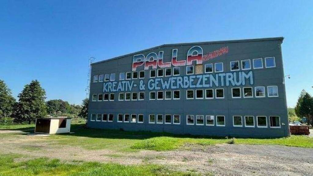 Gewerbepark zur Miete provisionsfrei 30 € Meeraner Straße 16 Gesau Glauchau 08371