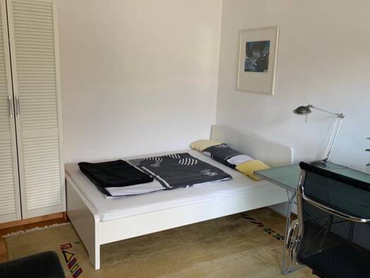 WG-Zimmer zur Miete auf Zeit 690 € 16 m² frei ab 31.12.2027 Brahmsweg Botnang Botnang 70195