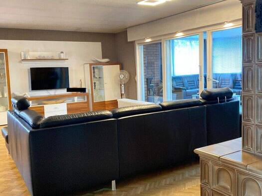 Wohnung zum Kauf 239.000 € 4 Zimmer 227 m² Wiebelskirchen Neunkirchen/Saar 66540