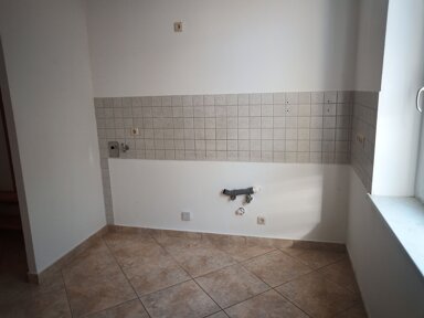 Wohnung zur Miete 275 € 2 Zimmer 50 m² 1. Geschoss frei ab sofort Greiz Greiz 07973