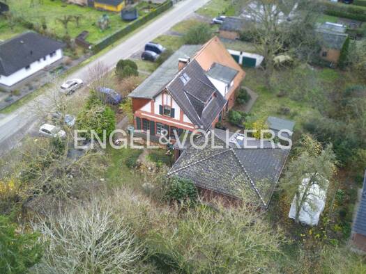 Einfamilienhaus zum Kauf 330.000 € 7 Zimmer 230 m² 898 m² Grundstück Dersekow 17498