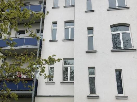 Wohnung zur Miete 633 € 4 Zimmer 100,4 m² 3. Geschoss Friedrich-Engels-Straße 23 Stadtmitte Plauen 08523