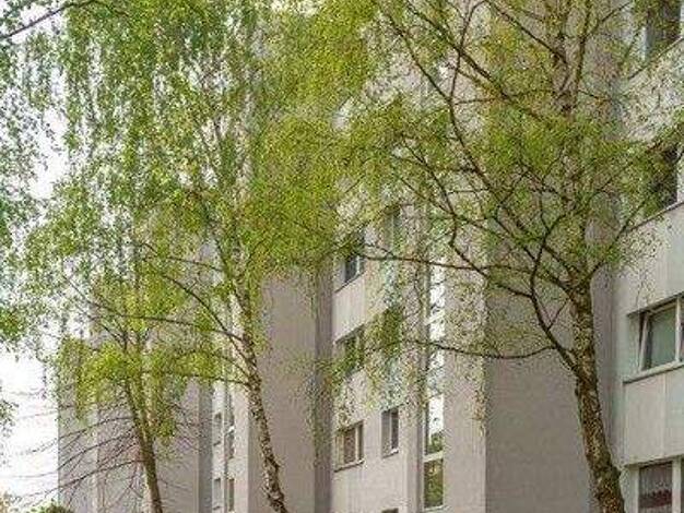 Wohnung zur Miete 652 € 3 Zimmer 64,3 m² 5. Geschoss frei ab 17.04.2026 Wölfnitzer Ring 96 Gorbitz-Süd Dresden 01169