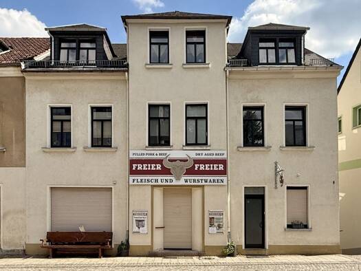 Haus zum Kauf 235.000 € 8 Zimmer 200 m² 430 m² Grundstück Oelsnitz Oelsnitz/Erzgebirge 09376