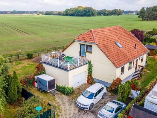 Einfamilienhaus zum Kauf 449.000 € 6 Zimmer 159 m² 980 m² Grundstück Nächst Neuendorf Zossen 15806