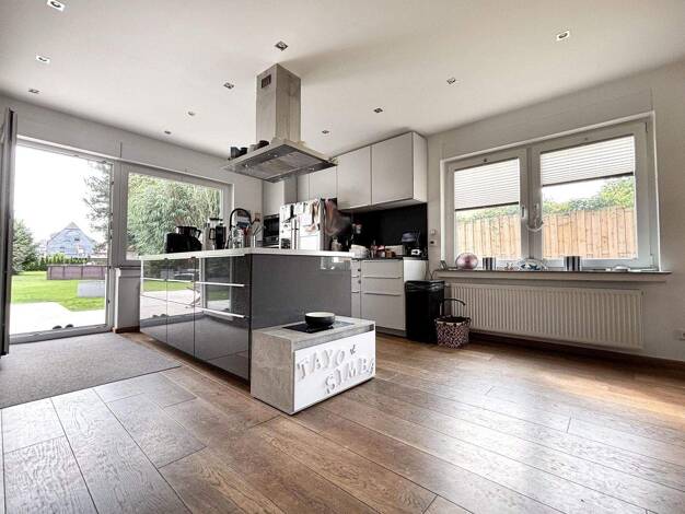 Einfamilienhaus zum Kauf 649.000 € 5 Zimmer 135 m² 1.273 m² Grundstück Dümpten Mülheim 45475